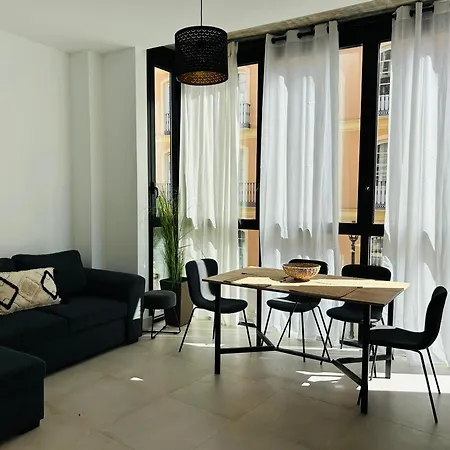 Victoria Premium * Malaga